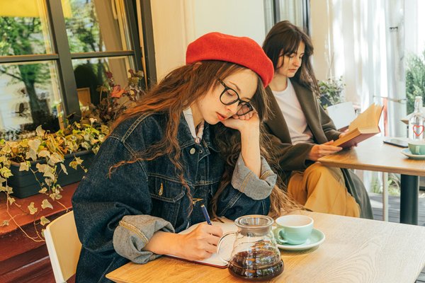 Entre Magie et Loi : Explorer la Frontière de la Transgression et du Crime Parfait